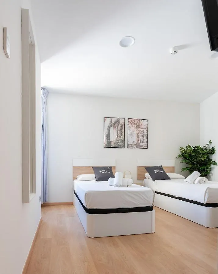 Hotel Limehome Barcelona Carrer De Fontcoberta - Digital Access